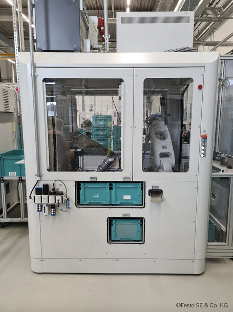 YASKAWA: REDUCED LABOUR COSTS AND ADDED PRODUCTION SHIFT BY FESTO POLYMER